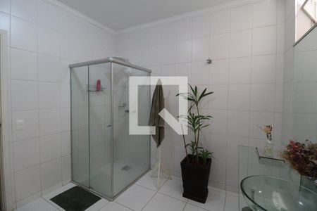 Casa à venda com 754m², 4 quartos e 15 vagas Casa à venda com 754m², 4 quartos e 15 vagasBanheiro