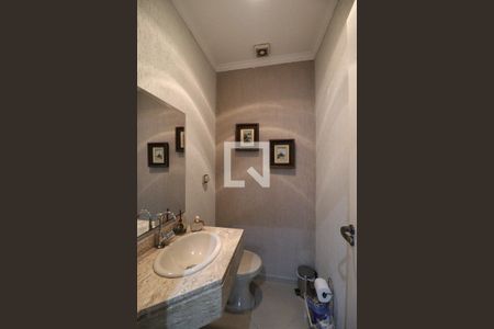 Casa à venda com 754m², 4 quartos e 15 vagas Casa à venda com 754m², 4 quartos e 15 vagasLavabo