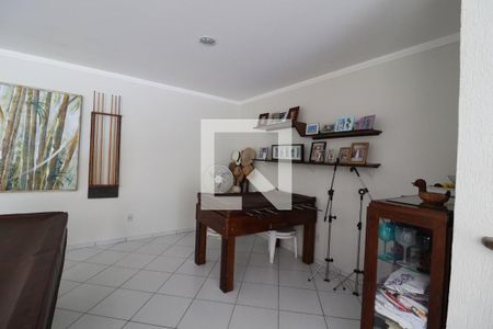 Casa à venda com 754m², 4 quartos e 15 vagas Casa à venda com 754m², 4 quartos e 15 vagasSalão de Festas