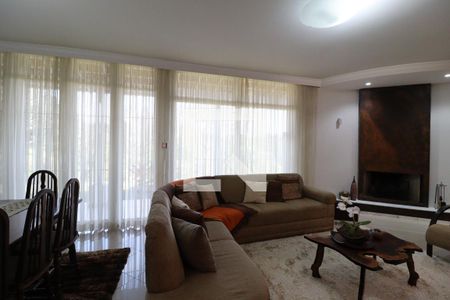 Sala de casa à venda com 4 quartos, 754m² em Jardim Rosaura, Jundiaí