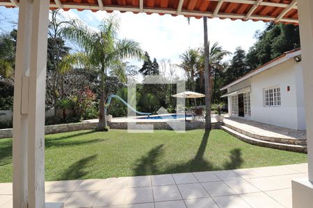 Casa à venda com 754m², 4 quartos e 15 vagas Casa à venda com 754m², 4 quartos e 15 vagasQuarto 2