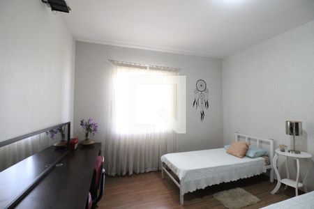 Casa à venda com 754m², 4 quartos e 15 vagas Casa à venda com 754m², 4 quartos e 15 vagasQuarto 3