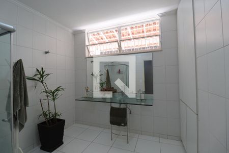 Casa à venda com 754m², 4 quartos e 15 vagas Casa à venda com 754m², 4 quartos e 15 vagasBanheiro