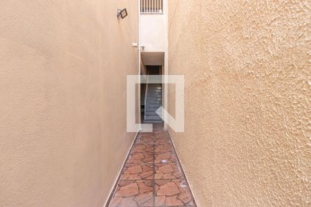 Casa para alugar com 40m², 2 quartos e sem vaga Casa para alugar com 40m², 2 quartos e sem vagaCorredor