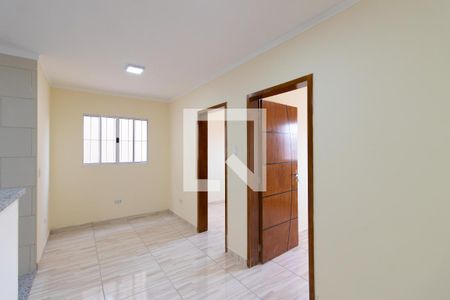Sala de casa para alugar com 2 quartos, 40m² em Conjunto Habitacional Jova Rural, São Paulo