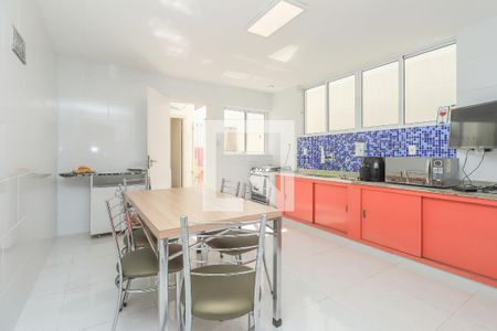 Cozinha de casa à venda com 4 quartos, 150m² em Jardim da Glória, São Paulo