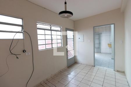 Casa para alugar com 49m², 2 quartos e sem vagaSala