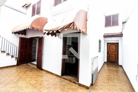 Quintal de casa para alugar com 4 quartos, 187m² em Conjunto Residencial Butantã, São Paulo