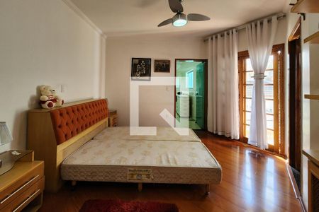 Casa para alugar com 450m², 3 quartos e 8 vagasSuíte 3