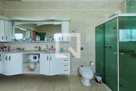 Casa para alugar com 450m², 3 quartos e 8 vagasBanheiro da Suíte 3