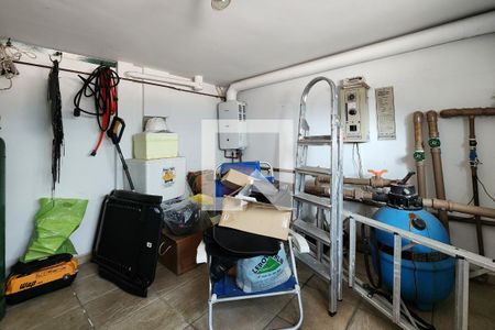 Casa para alugar com 450m², 3 quartos e 8 vagasCasa de Máquinas