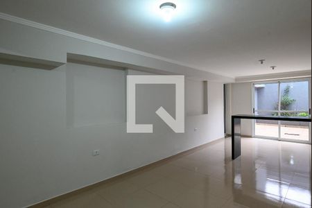 Sala de apartamento para alugar com 2 quartos, 50m² em Jardim Patente, São Paulo