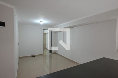Sala de apartamento para alugar com 2 quartos, 50m² em Jardim Patente, São Paulo