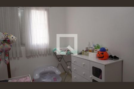 Apartamento à venda com 131m², 4 quartos e 2 vagasQuarto 2
