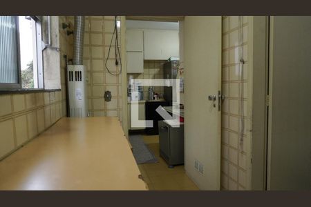 Apartamento à venda com 131m², 4 quartos e 2 vagasÁrea de Serviço