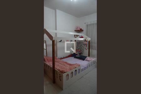 Apartamento à venda com 131m², 4 quartos e 2 vagasQuarto 2