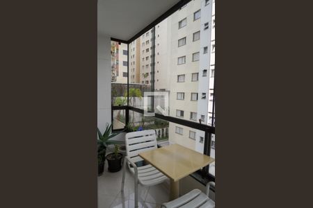Varanda de apartamento à venda com 4 quartos, 131m² em Vila Monte Alegre, São Paulo