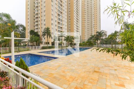 Apartamento à venda com 72m², 3 quartos e 1 vagaÁrea comum - Piscina