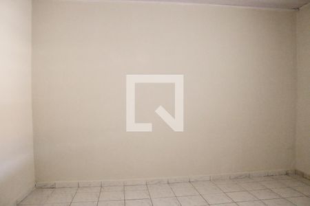 quarto 1 de casa para alugar com 2 quartos, 90m² em Parque Edu Chaves, São Paulo