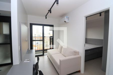 Sala de TV de apartamento para alugar com 1 quarto, 31m² em Vila Mafra, São Paulo