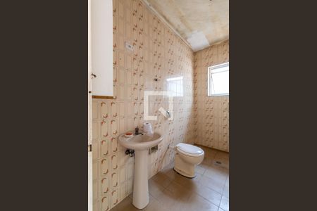 Casa para alugar com 100m², 2 quartos e sem vaga Casa para alugar com 100m², 2 quartos e sem vagaBanheiro