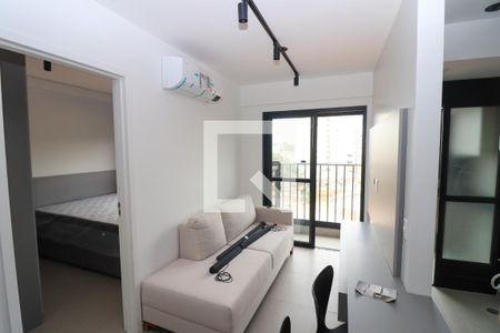 Sala de TV de apartamento para alugar com 1 quarto, 31m² em Vila Mafra, São Paulo