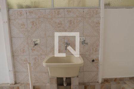 Apartamento à venda com 80m², 2 quartos e sem vagaÁrea de Serviço/ Quintal