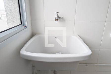 Apartamento para alugar com 44m², 2 quartos e sem vaga Apartamento para alugar com 44m², 2 quartos e sem vagaÁrea de serviço