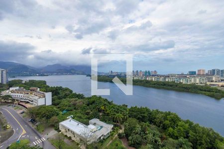 Apartamento à venda com 270m², 4 quartos e 3 vagas Apartamento à venda com 270m², 4 quartos e 3 vagasVaranda