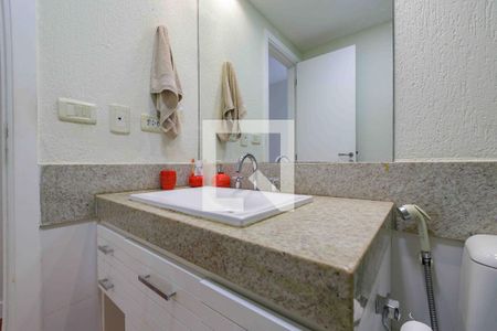 Apartamento à venda com 270m², 4 quartos e 3 vagas Apartamento à venda com 270m², 4 quartos e 3 vagasBanheiro Suíte 3