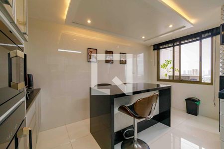 Apartamento à venda com 270m², 4 quartos e 3 vagas Apartamento à venda com 270m², 4 quartos e 3 vagasCozinha