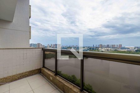Apartamento à venda com 270m², 4 quartos e 3 vagas Apartamento à venda com 270m², 4 quartos e 3 vagasVaranda Suíte 1