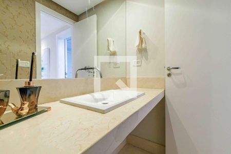 Apartamento à venda com 270m², 4 quartos e 3 vagas Apartamento à venda com 270m², 4 quartos e 3 vagasLavabo