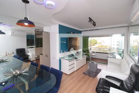 Apartamento à venda com 71m², 2 quartos e 3 vagasSala