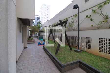 Apartamento à venda com 71m², 2 quartos e 3 vagasÁrea comum - Playground