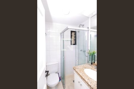 Apartamento à venda com 71m², 2 quartos e 3 vagasBanheiro