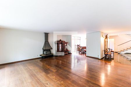 Sala de casa à venda com 3 quartos, 435m² em Granja Julieta, São Paulo