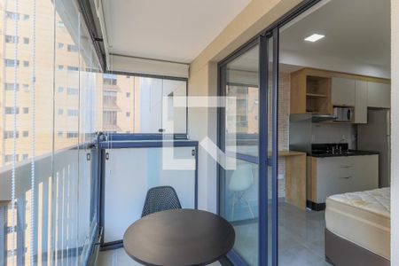 Studio à venda com 24m², 1 quarto e sem vaga Studio à venda com 24m², 1 quarto e sem vagaVaranda