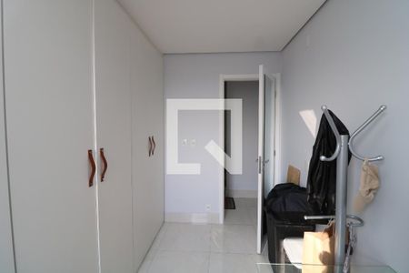 Quarto de apartamento à venda com 2 quartos, 97m² em Vila Ema, São Paulo