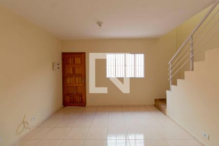 Sala  de casa de condomínio para alugar com 2 quartos, 66m² em Jardim São Nicolau, São Paulo