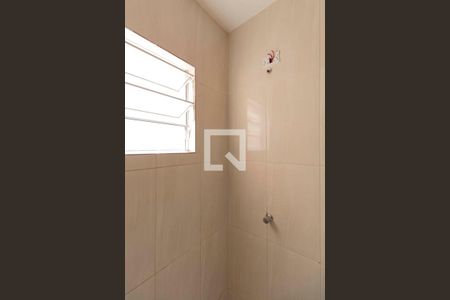 Casa de condomínio para alugar com 66m², 2 quartos e 1 vaga Casa de condomínio para alugar com 66m², 2 quartos e 1 vagaBanheiro