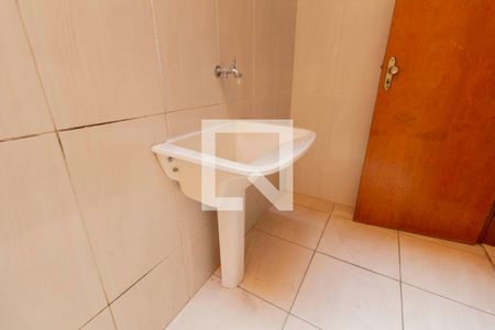 Casa de condomínio para alugar com 66m², 2 quartos e 1 vaga Casa de condomínio para alugar com 66m², 2 quartos e 1 vagaÁrea de Serviço