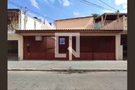 Casa de condomínio para alugar com 66m², 2 quartos e 1 vaga Casa de condomínio para alugar com 66m², 2 quartos e 1 vagaFachada
