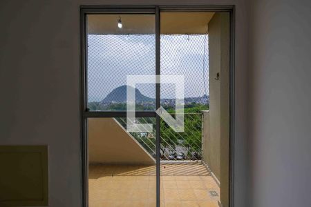 Varanda de apartamento para alugar com 2 quartos, 54m² em Jacarepaguá, Rio de Janeiro