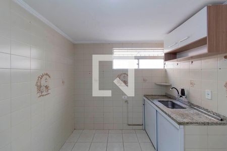 Cozinha de apartamento para alugar com 2 quartos, 33m² em Conjunto Habitacional Padre Manoel de Paiva, São Paulo