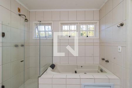 Casa à venda com 245m², 4 quartos e 2 vagas Casa à venda com 245m², 4 quartos e 2 vagasBanheiro da Suíte 2