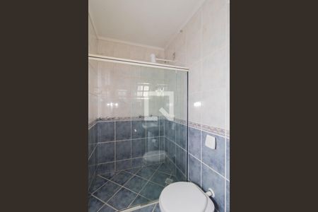 Casa à venda com 245m², 4 quartos e 2 vagas Casa à venda com 245m², 4 quartos e 2 vagasBanheiro