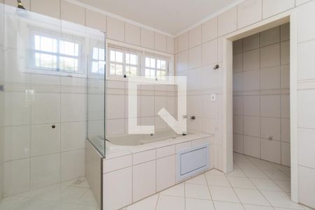 Casa à venda com 245m², 4 quartos e 2 vagas Casa à venda com 245m², 4 quartos e 2 vagasBanheiro da Suíte 2