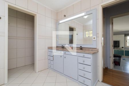 Casa à venda com 245m², 4 quartos e 2 vagas Casa à venda com 245m², 4 quartos e 2 vagasBanheiro da Suíte 2