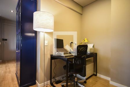 Escritório de apartamento à venda com 4 quartos, 130m² em Jardim Caboré, São Paulo